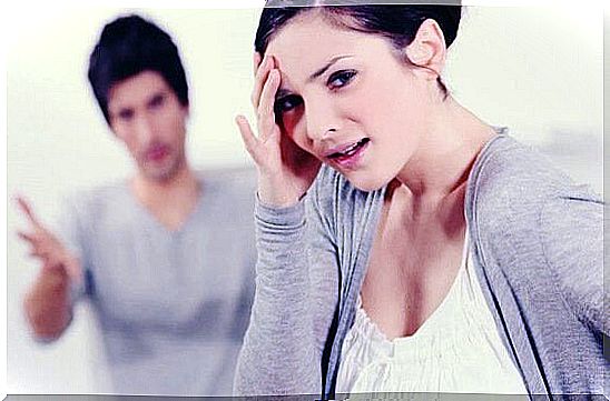 Psychological manipulation through communication: 9 signs