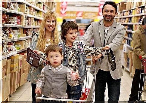 Family together in the supermarket